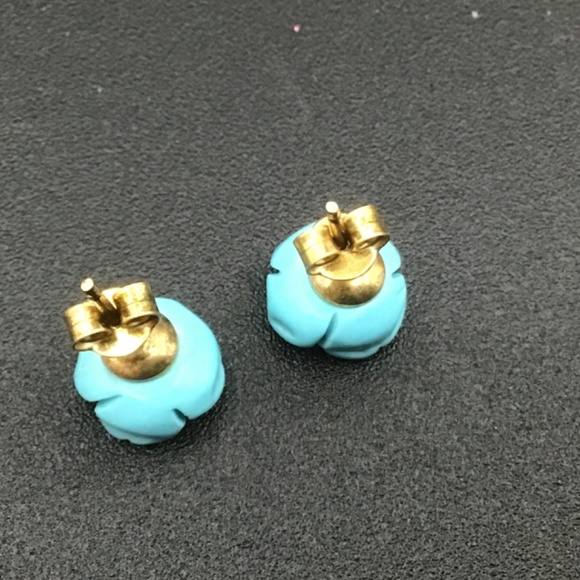 - Vintage Turquoise carved Roses Earrings set in Gold Plated .925 Sterling… - Picture 3 of 6